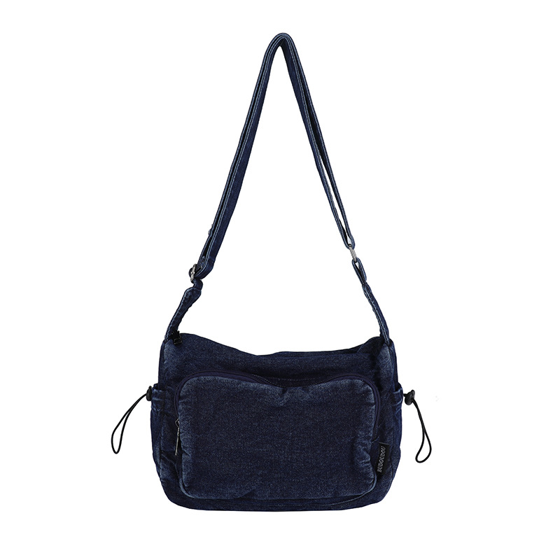 The retro large-capacity denim women's bag and the small square commuting bag have sparked a new trend of casual and versatile single-shoulder crossbody bags for men Item Picture