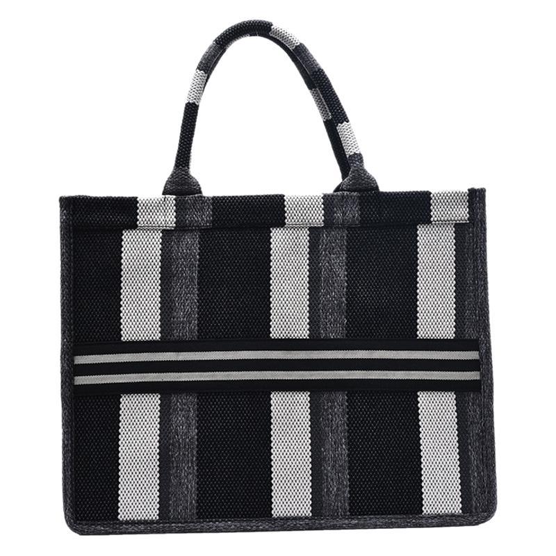 The 2025 new high-end and fashionable large-capacity tote bag, women's striped casual underarm bag, trendy and versatile handbag Item Picture