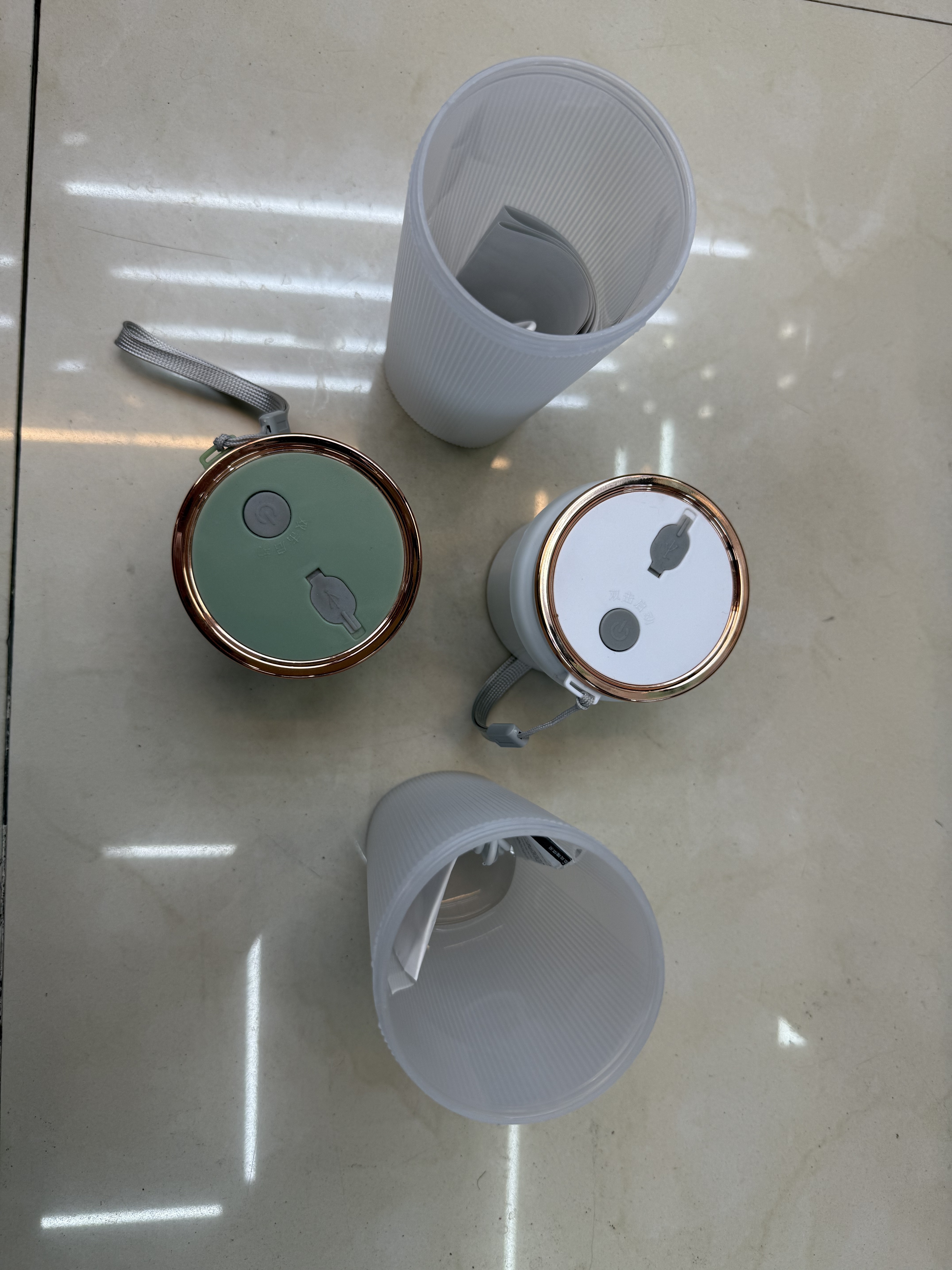 新款多款榨汁杯便携式榨汁机家用多功能小型手持充电果汁机迷你榨汁机果汁机原汁机果汁机料理机详情1