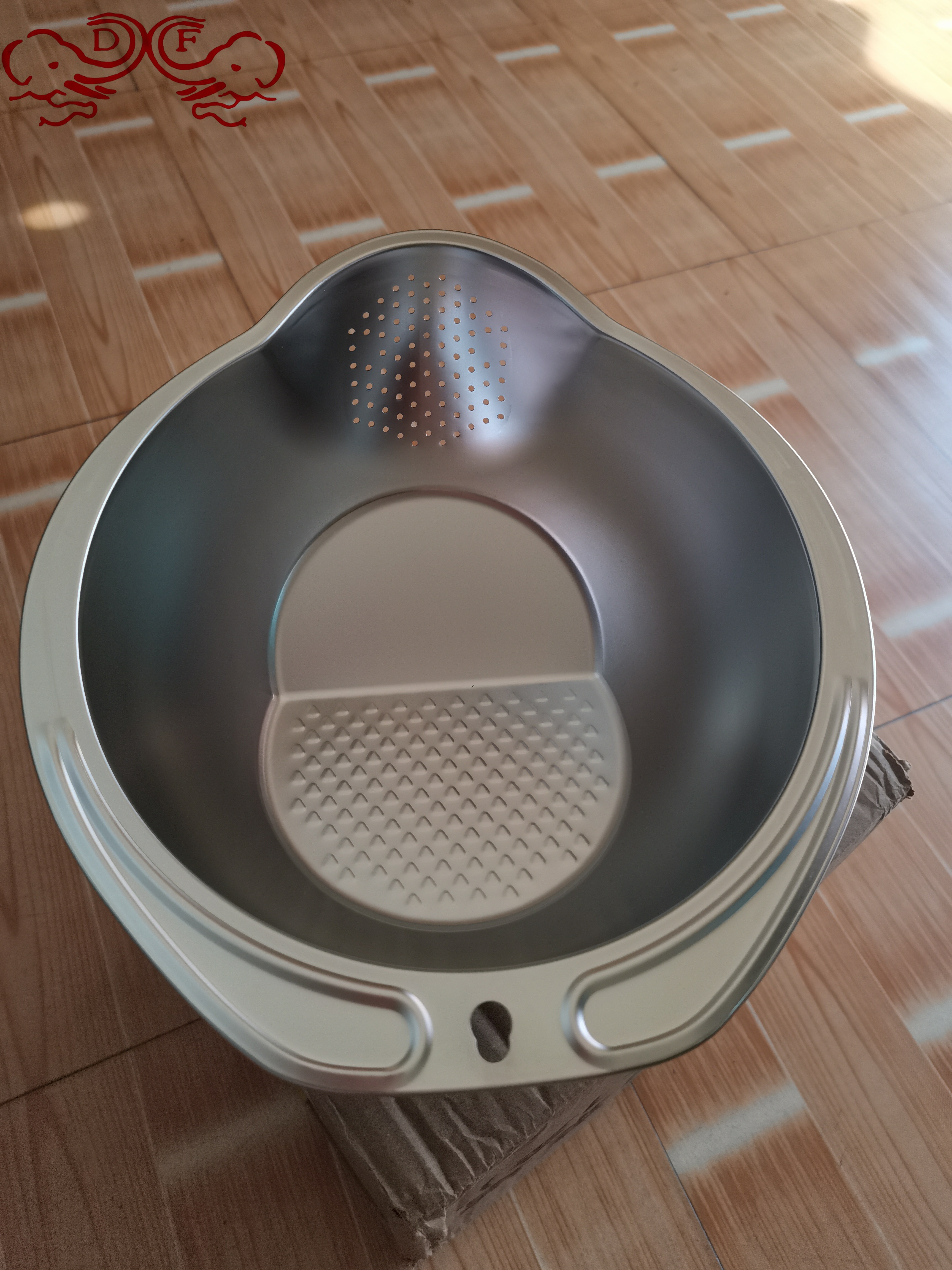 不锈钢加厚细孔斜底多功能沥水淘米盆家用便携洗不漏米DF TRADINGHOUSE 