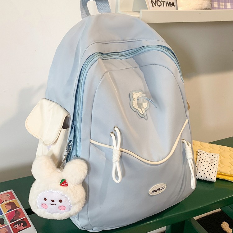 Student color-blocking schoolbag, large-capacity, lightweight, college student travel girl backpack, high design sense, high appearance level, trendy backpack Application Scenario