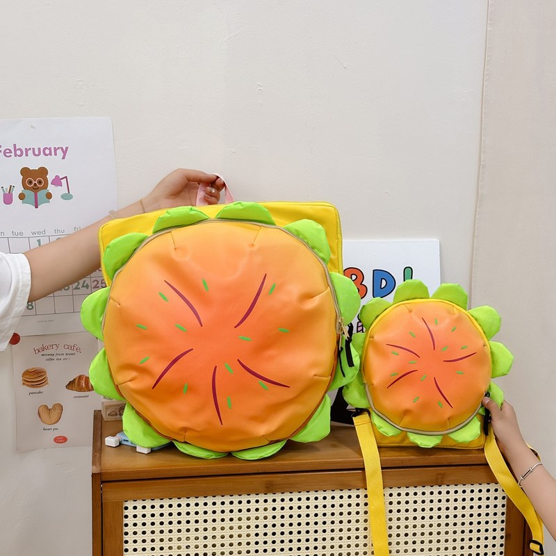 The same style of cheese burger backpack as Xiaohongshu is cute and funny. It's a student schoolbag with a large capacity and a trendy bag for traveling full figure