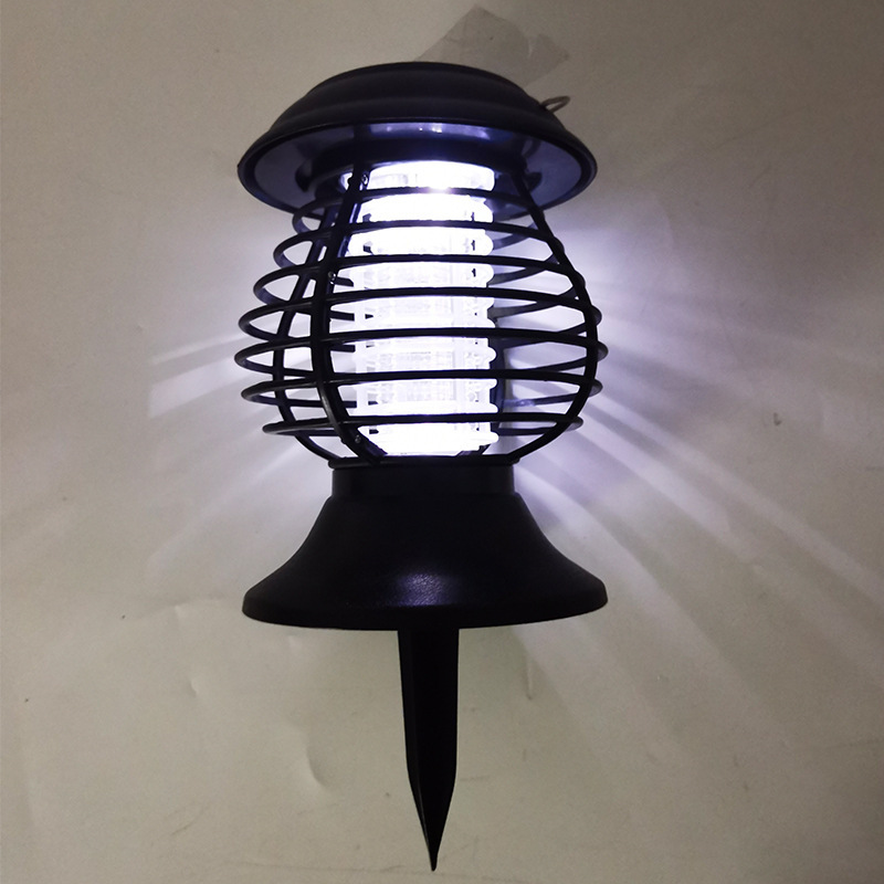 Cross-border solar mosquito-killing lamp, waterproof outdoor mosquito-killing lamp, household physical electric shock mosquito repellent lamp, outdoor lighting mosquito-killing lamp Application Scenario