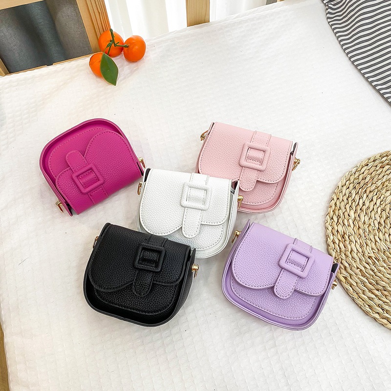 A niche and unique little chanel-style princess bag, a girl's saddle bag, a trendy Korean-style mini children's crossbody bag, a fashionable choice for going out Specification drawing