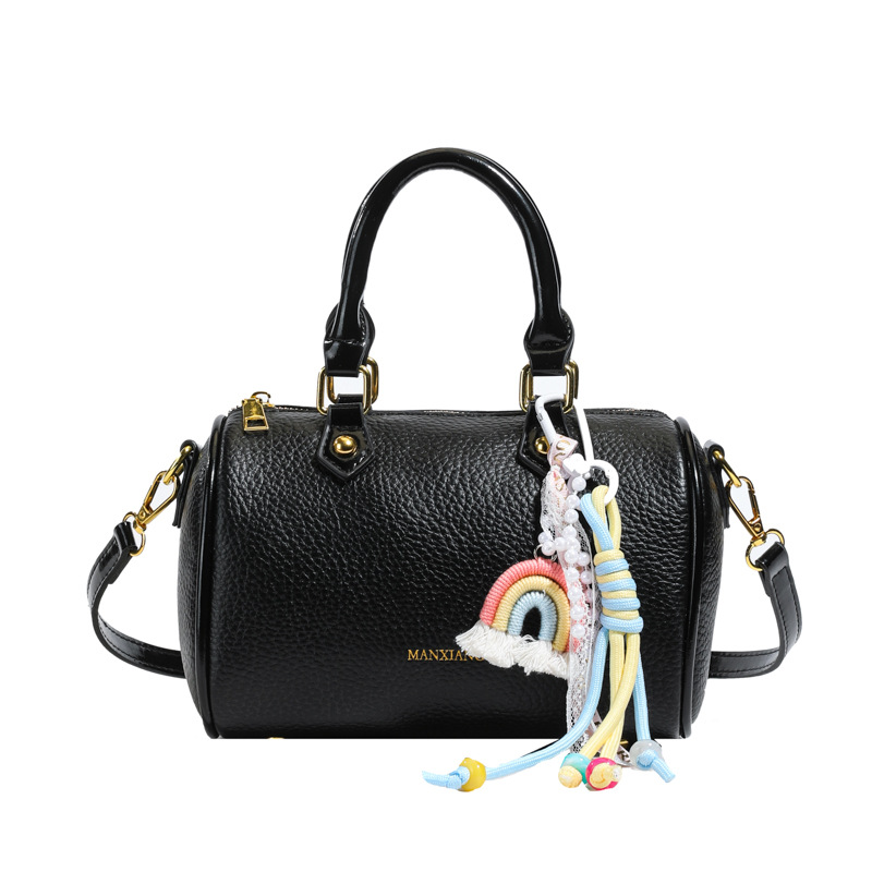 The 2025 new style of Boston pillow bags, women's crossbody bags, fashionable and casual single-shoulder hand-carry small crossbody bags are popular this year Item Picture