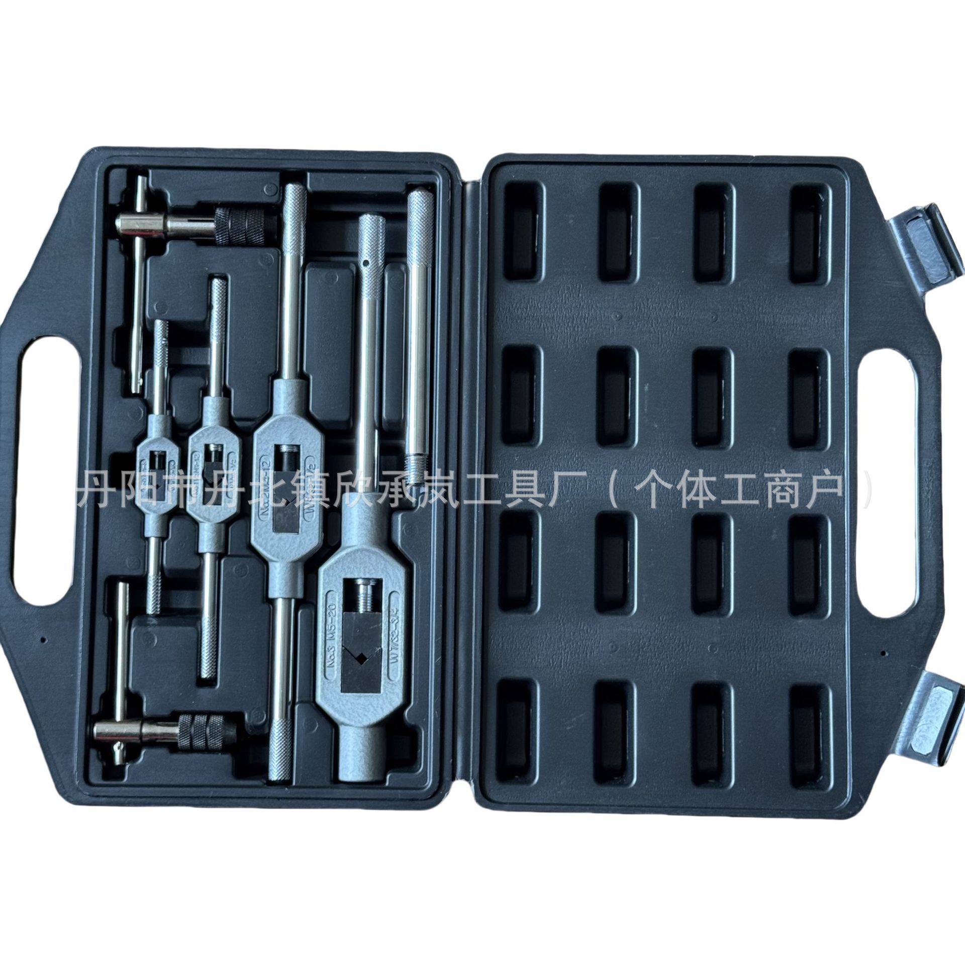The manufacturer supplies hand tap winches, cast steel tap winches, tapping tools and tap frames full figure