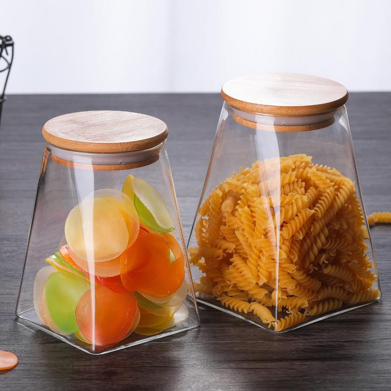 Bamboo lid large-capacity sealed tea jar for grains and cereals, household high borosilicate glass jar, square storage jar Application Scenario