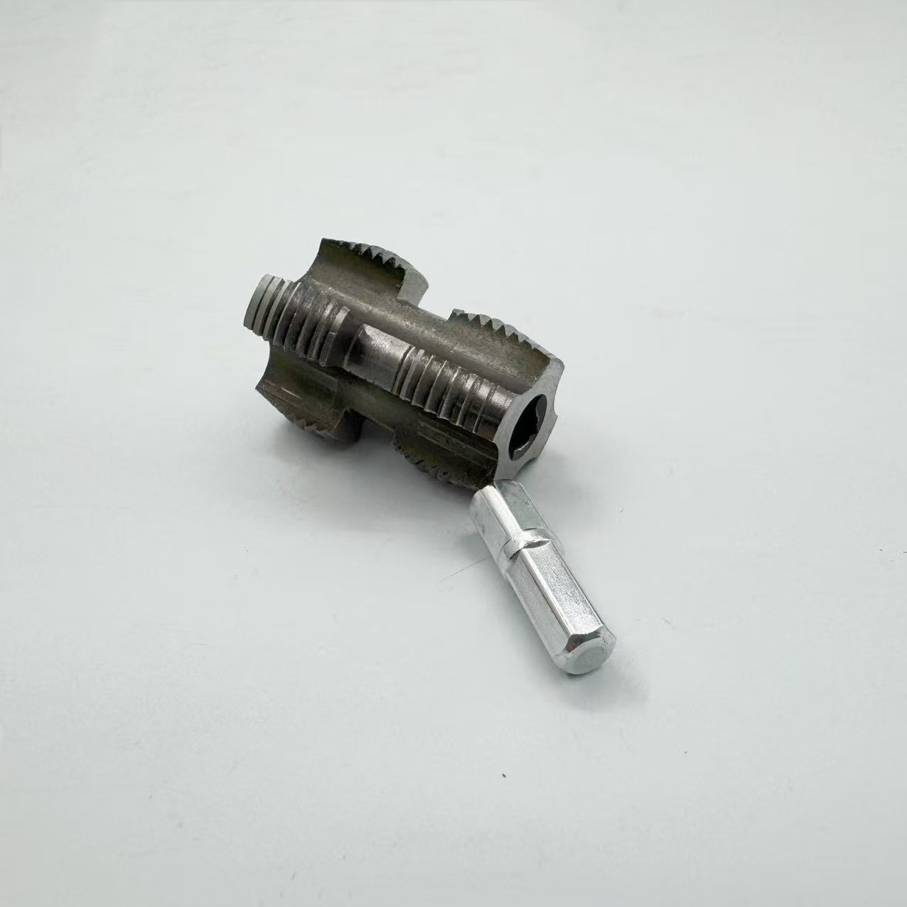 A 4/6 PPRPPE pipe inner hole opener for electric drills, a universal household pipe opener tool Item Picture