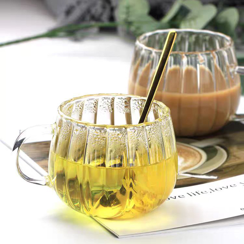Creative high borosilicate transparent vertical striped pumpkin cup, cute single-layer glass cup, juice coffee cup, vertical striped pumpkin cup Application Scenario