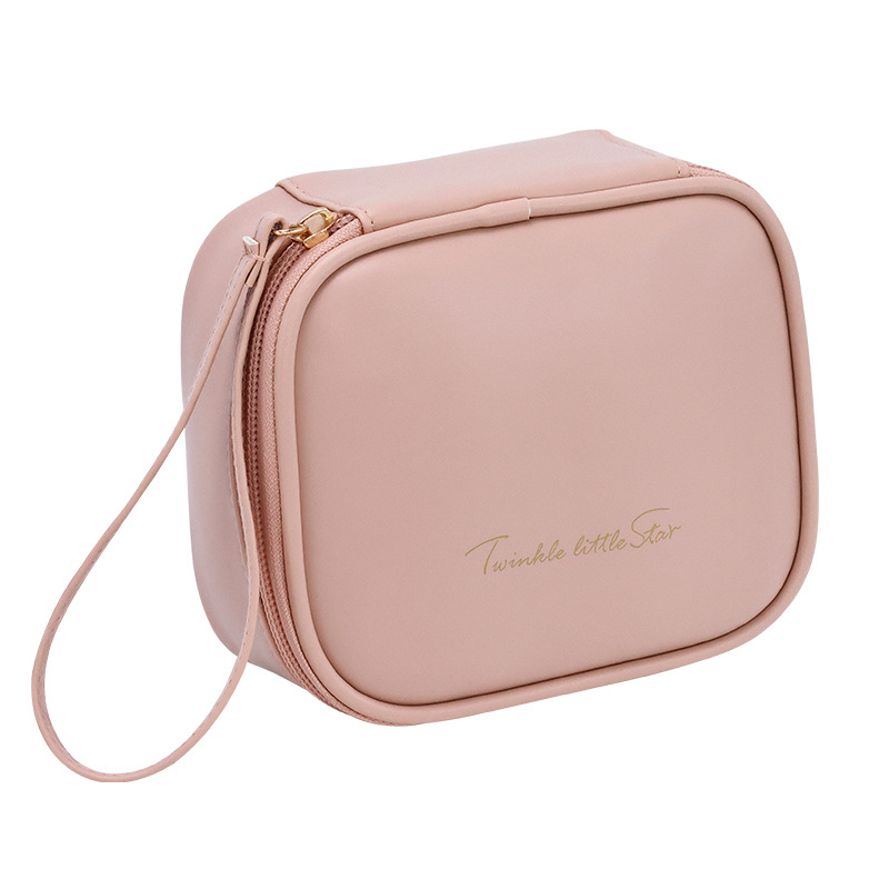 Mini PU portable sanitary napkin bag, sanitary napkin storage bag, postpartum care bag, cream storage small bag, easy to carry and exquisite Item Picture