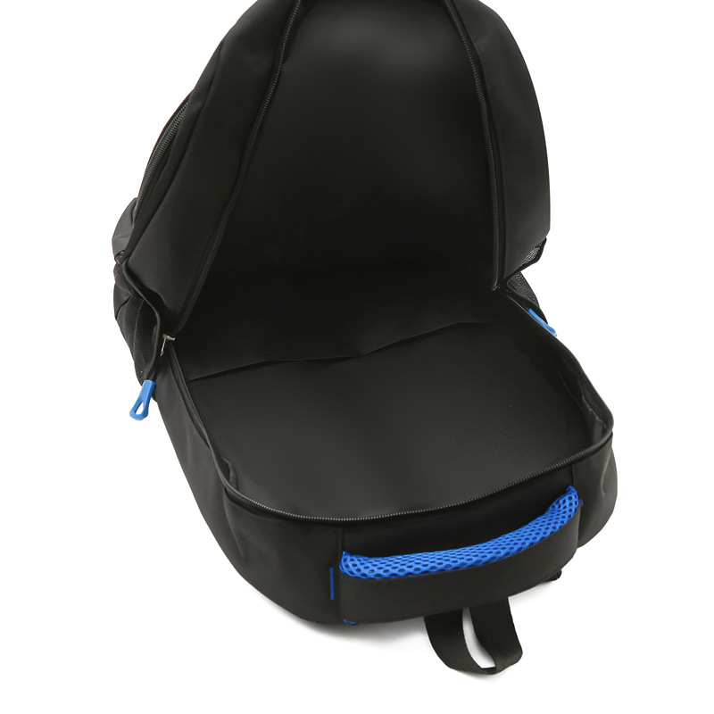 New large-capacity men's casual and simple backpack, travel computer backpack, and schoolbag for junior high school, senior high school and college students Application Scenario