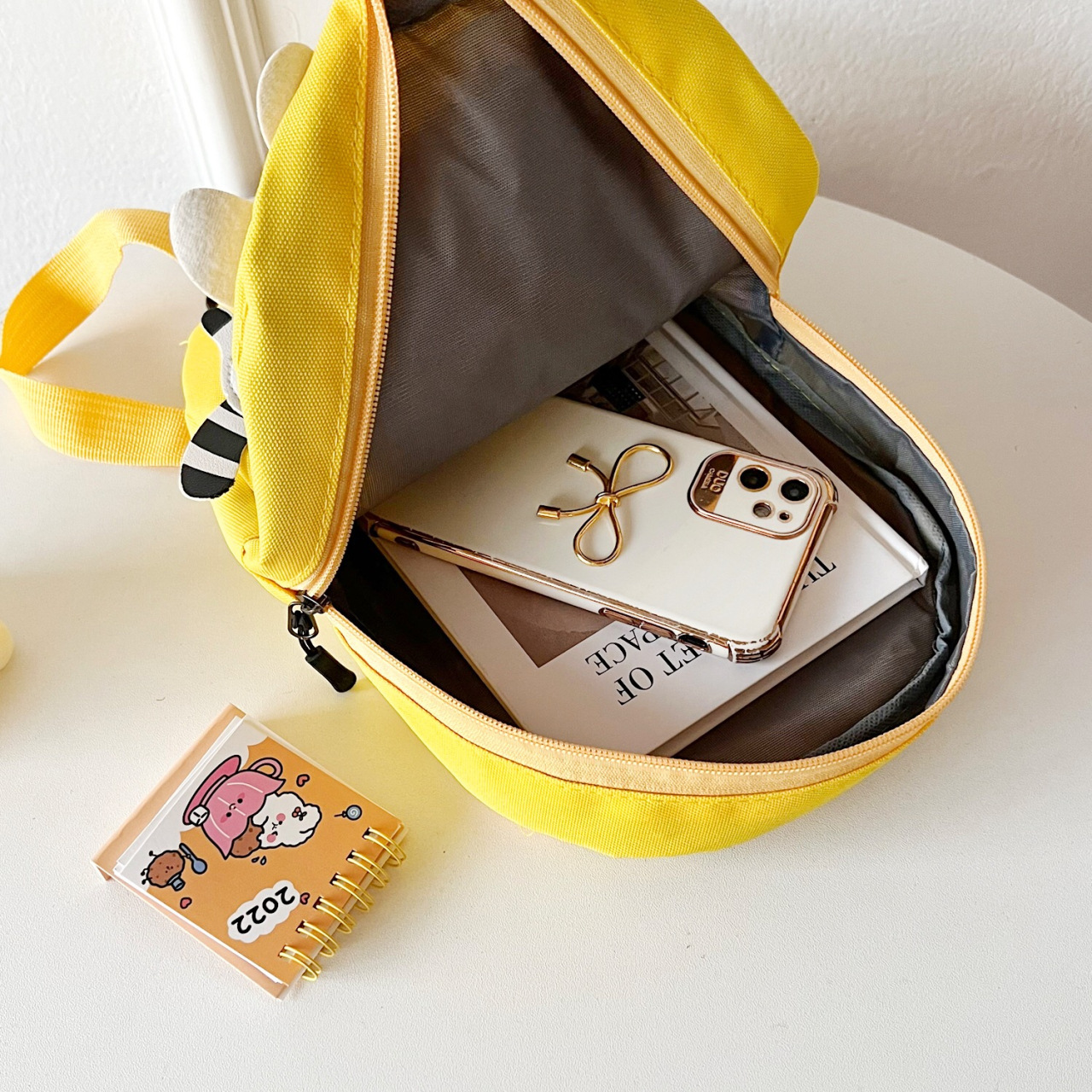 2022 New best-selling cartoon backpack for children and primary school students, cute, fashionable, versatile, street trend, cool, light luxury and affordable Application Scenario
