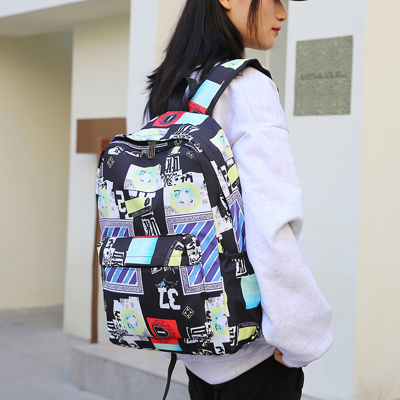 Wholesale of large-capacity new outdoor travel bags, business and leisure backpacks, and school bags for junior and senior high school students Specification drawing