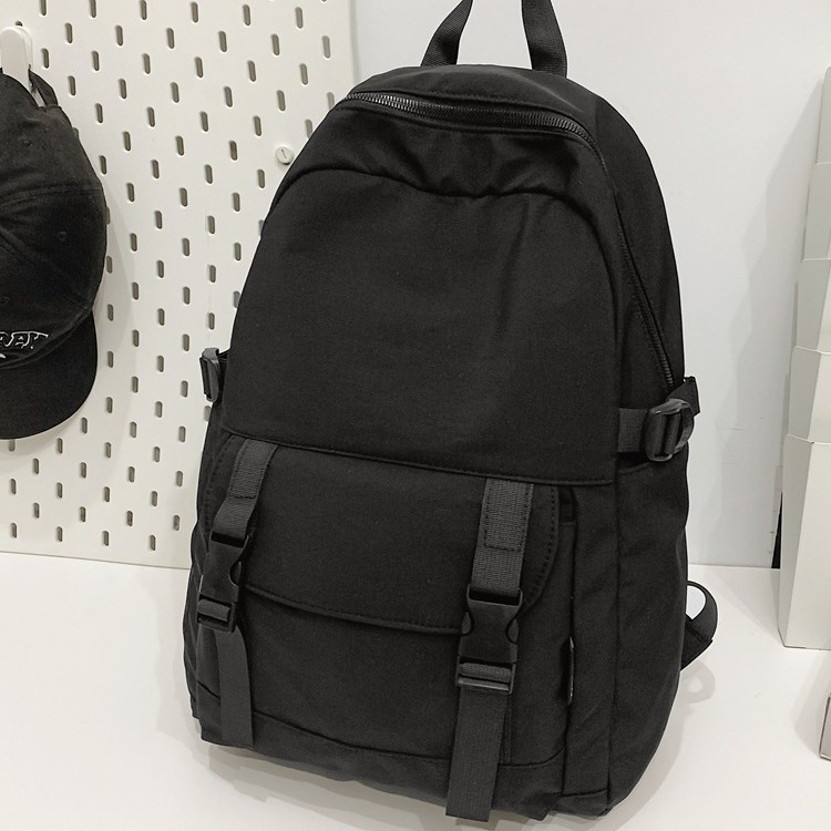 Student backpack, large-capacity schoolbag, new autumn and winter unisex backpack, lightweight and trendy, Haraju-style backpack Application Scenario