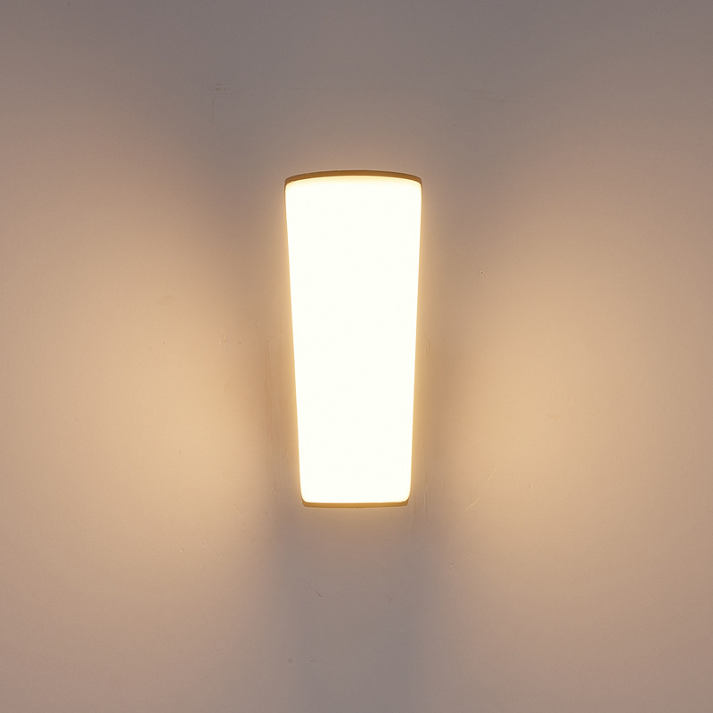 New outdoor waterproof wall lamp, aluminum material, modern balcony wall lamp, outdoor simple villa exterior wall decoration wall lamp, cross-border Specification drawing