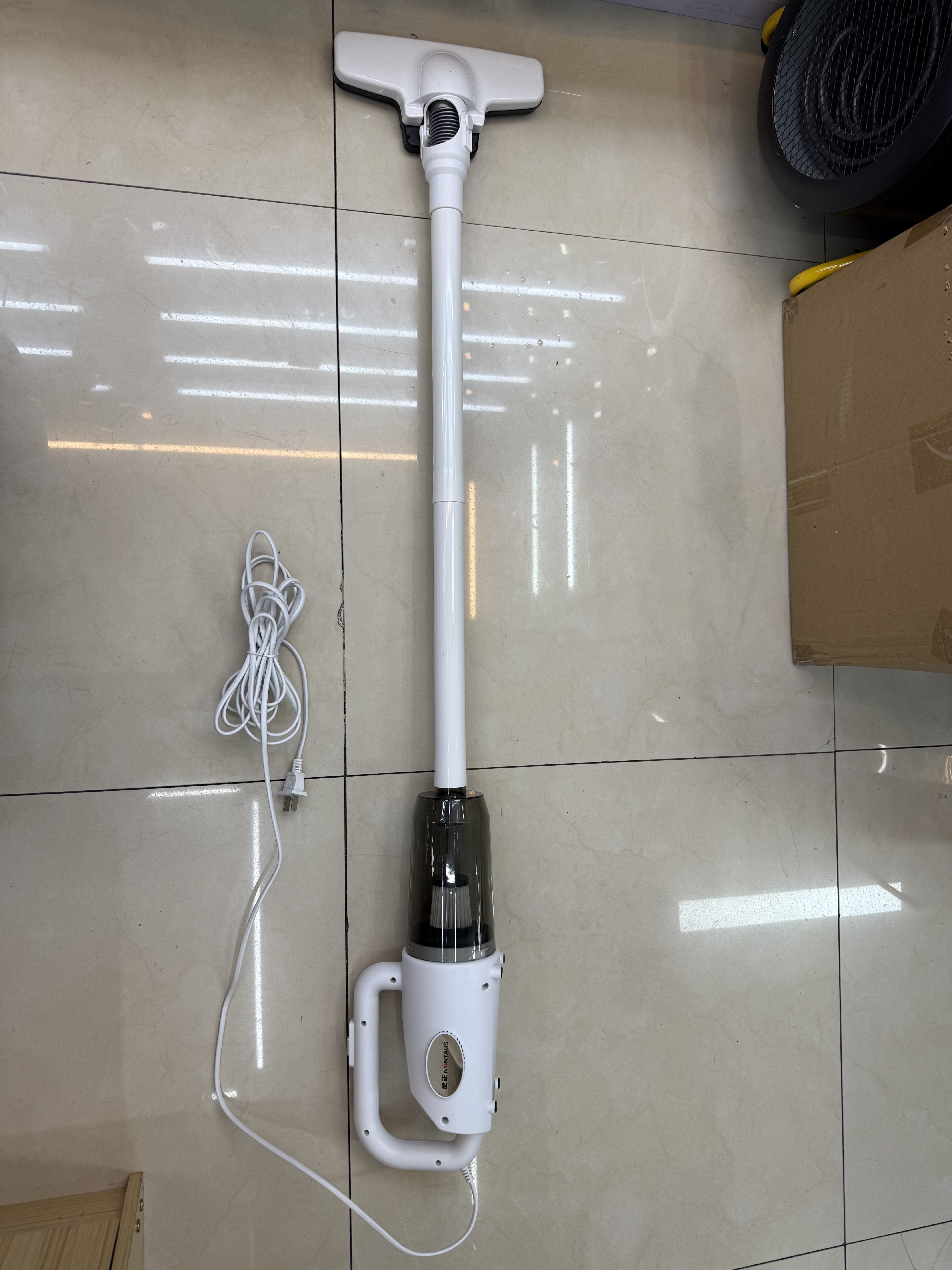 扒炉电扒炉/商用冰箱/离心拔鸡毛机白底实物图