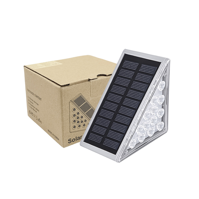 Cross-border outdoor waterproof triangular staircase light, high-brightness garden walkway lighting, anti-theft solar step light Item Picture