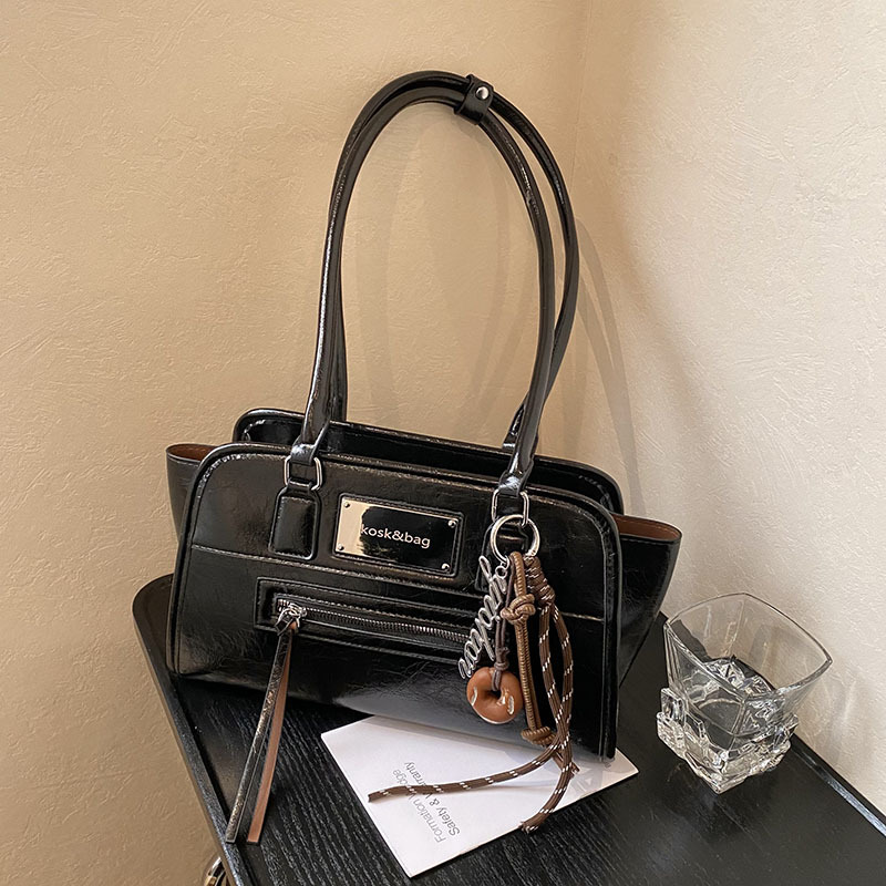 Korean niche Boston underarm bag for women, 2025 new bowling bag, high-end casual single-shoulder handbag full figure