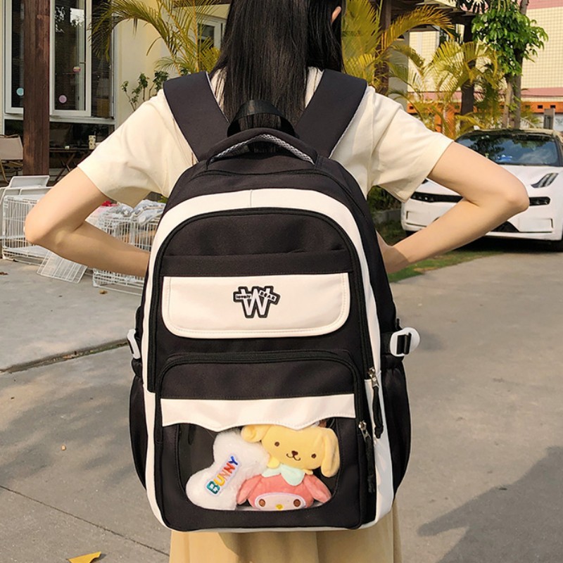The new schoolbag for junior and senior high school students is simple and fresh, with a large capacity. It is a fashionable and versatile backpack for casual travel full figure