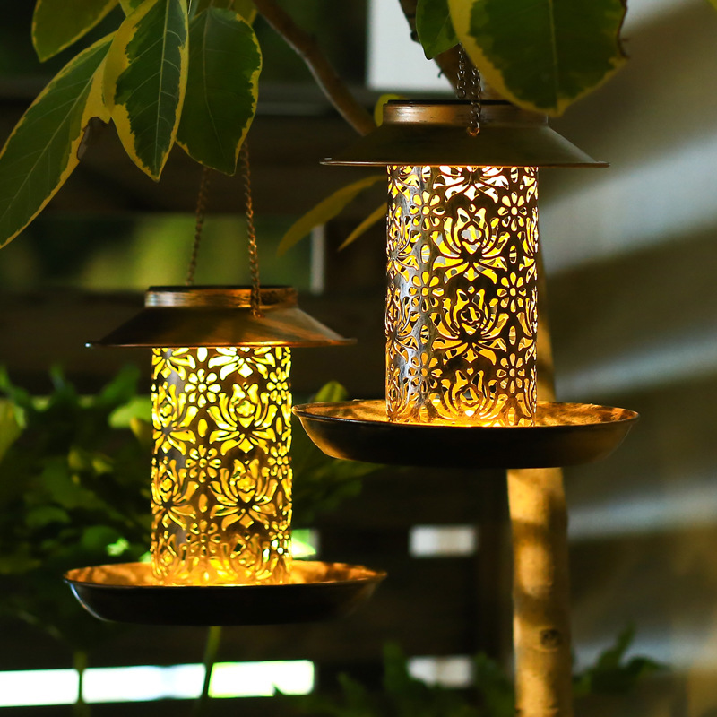 Bird feeders, solar outdoor lights, landscape lights, garden courtyard villa decoration, atmosphere feeders, Amazon cross-border Application Scenario