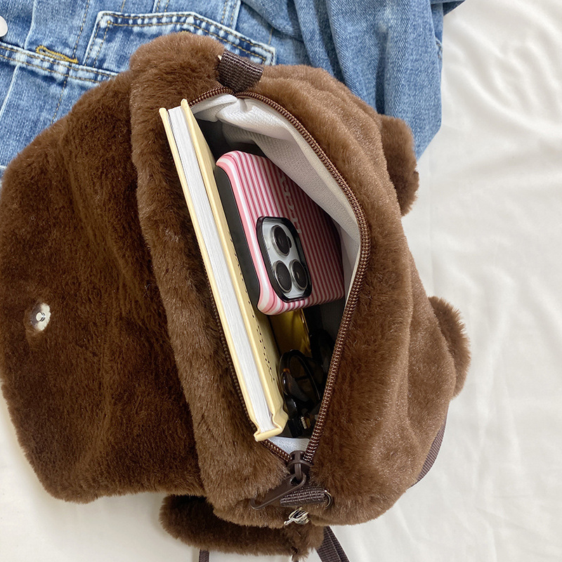 Cartoon bear backpack, plush bag, female college student schoolbag, versatile, cute and super adorable, dual-purpose crossbody single-shoulder bag Application Scenario