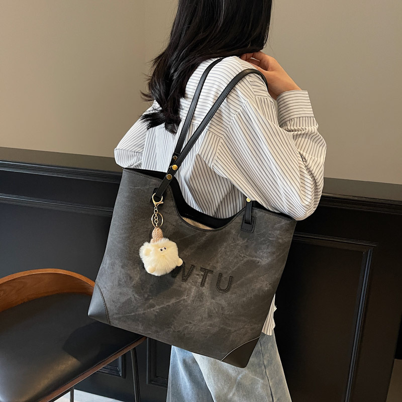 Tote Bag Women 2025 New large-capacity commuter single-shoulder underarm bag, versatile, casual and high-end hand-held large bag details Picture