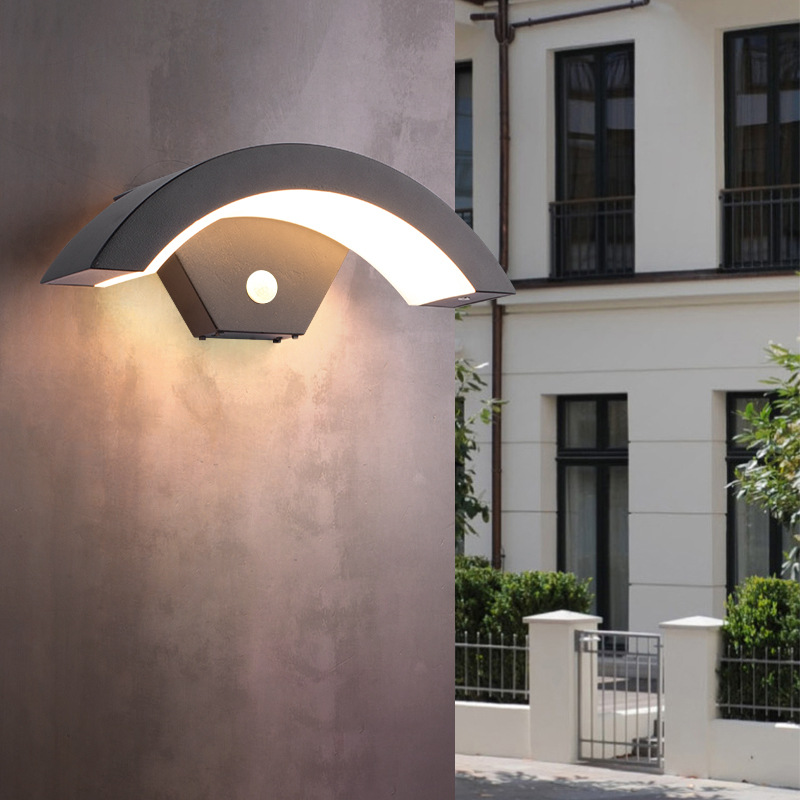led outdoor waterproof human body sensor wall lamp, simple and creative courtyard outdoor balcony entrance moon-shaped wall lamp details Picture