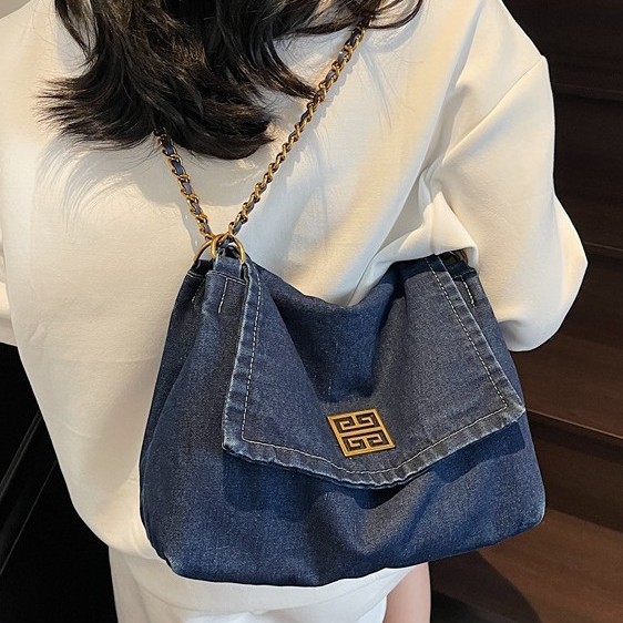Casual commuting large-capacity denim women's bag 2025 new style versatile chain single-shoulder crossbody bag Tote bag full figure