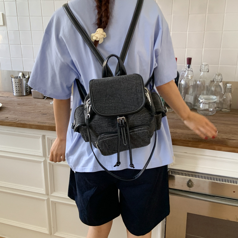 Cross-border 2025 New fashion and trend backpack, large capacity, high-end feel, versatile handbag, travel and commuting backpack Specification drawing