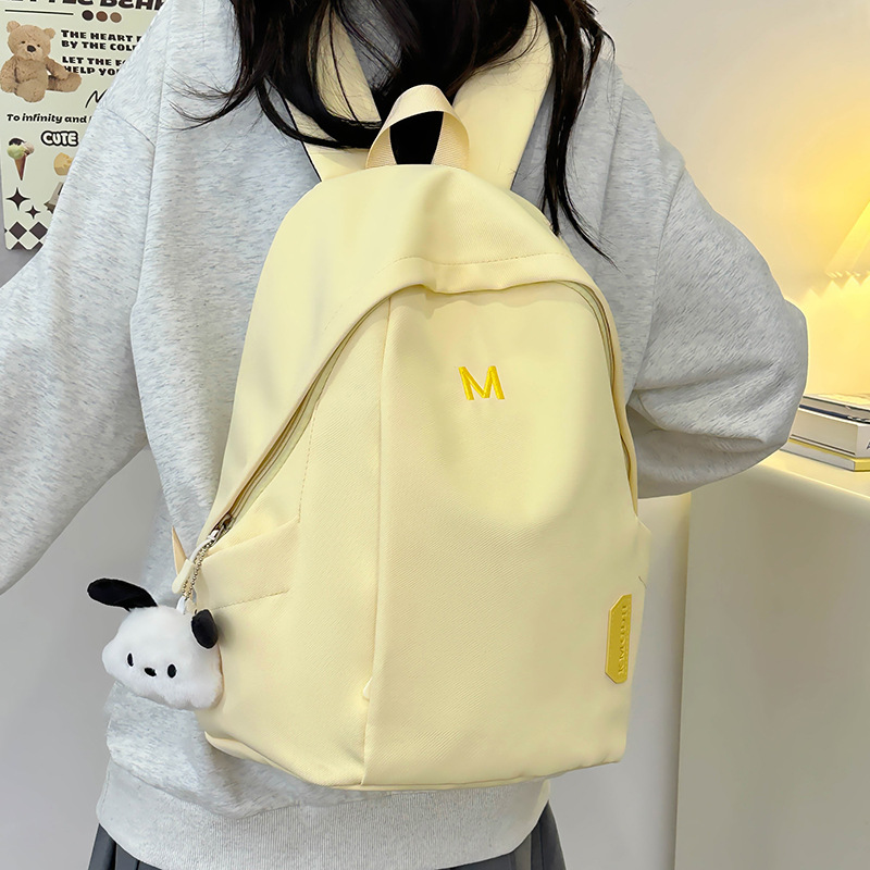 Cross-border children's spring outing and study tour: Boys go out for a trip with backpacks, girls take extra lessons with small schoolbags and light bags Application Scenario