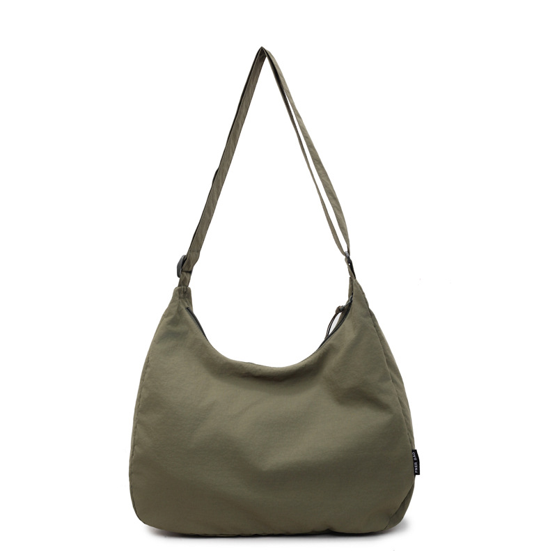 The large-capacity cloud bag, women's crossbody bag, Japanese-style canvas bag, has set off a trend for students' class bags. The simple cloth bag, single-shoulder bag, is trendy Item Picture