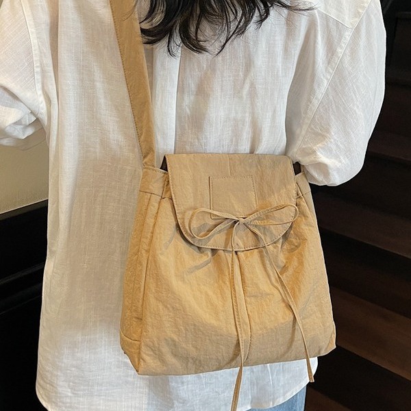 New Spring and summer Korean-style eye-catching niche lightweight pocket bow fresh single-shoulder bag for women's casual crossbody details Picture