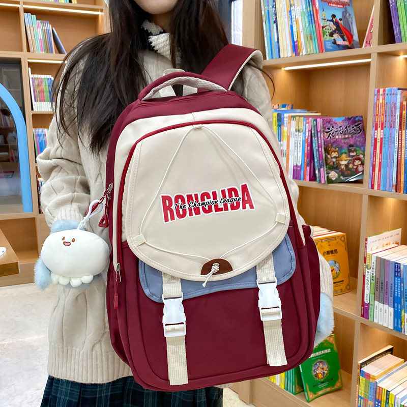 Japanese-style schoolbag with large capacity for high school and junior high school students, casual and lightweight backpack for primary school students, and girls' backpack full figure