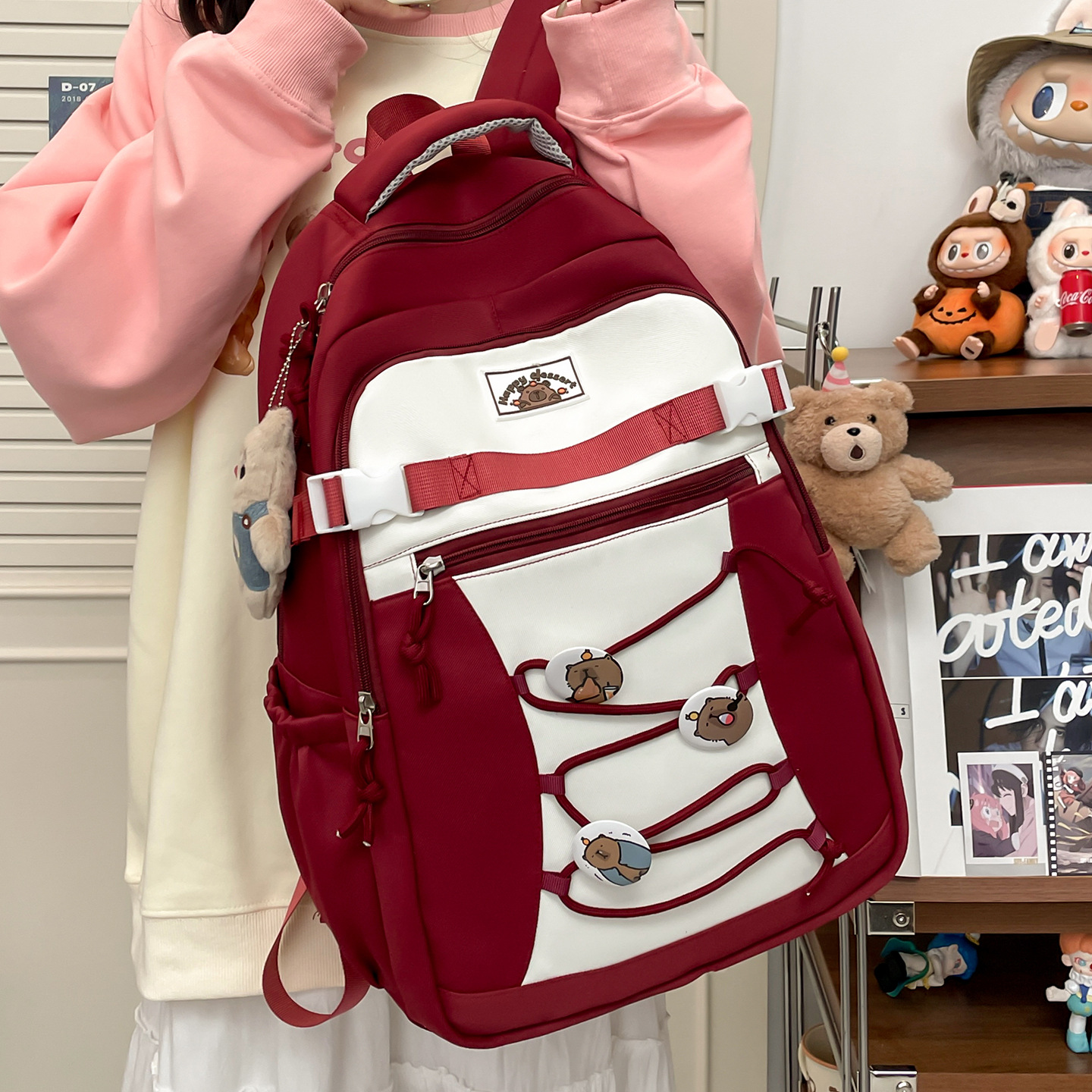 The new Japanese and Korean student schoolbag with printed capibara large-capacity backpack is lightweight, cute and simple details Picture