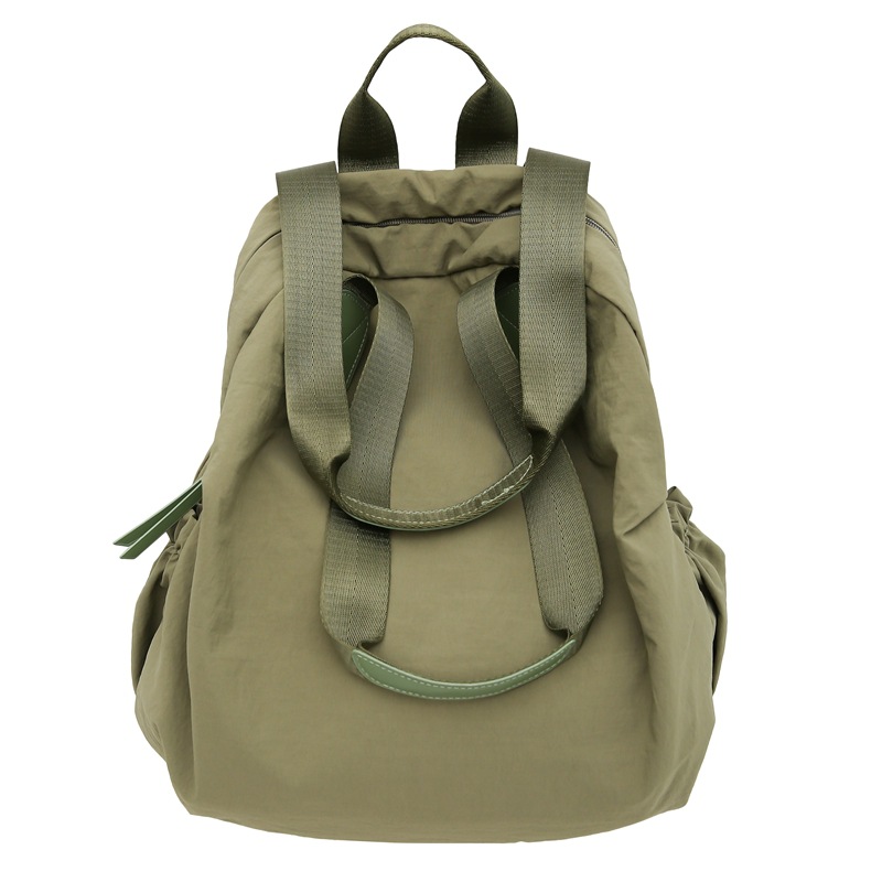 Japanese fashion trend large-capacity schoolbag, casual sports backpack, backpack for junior and senior high school students, solid-color backpack Item Picture