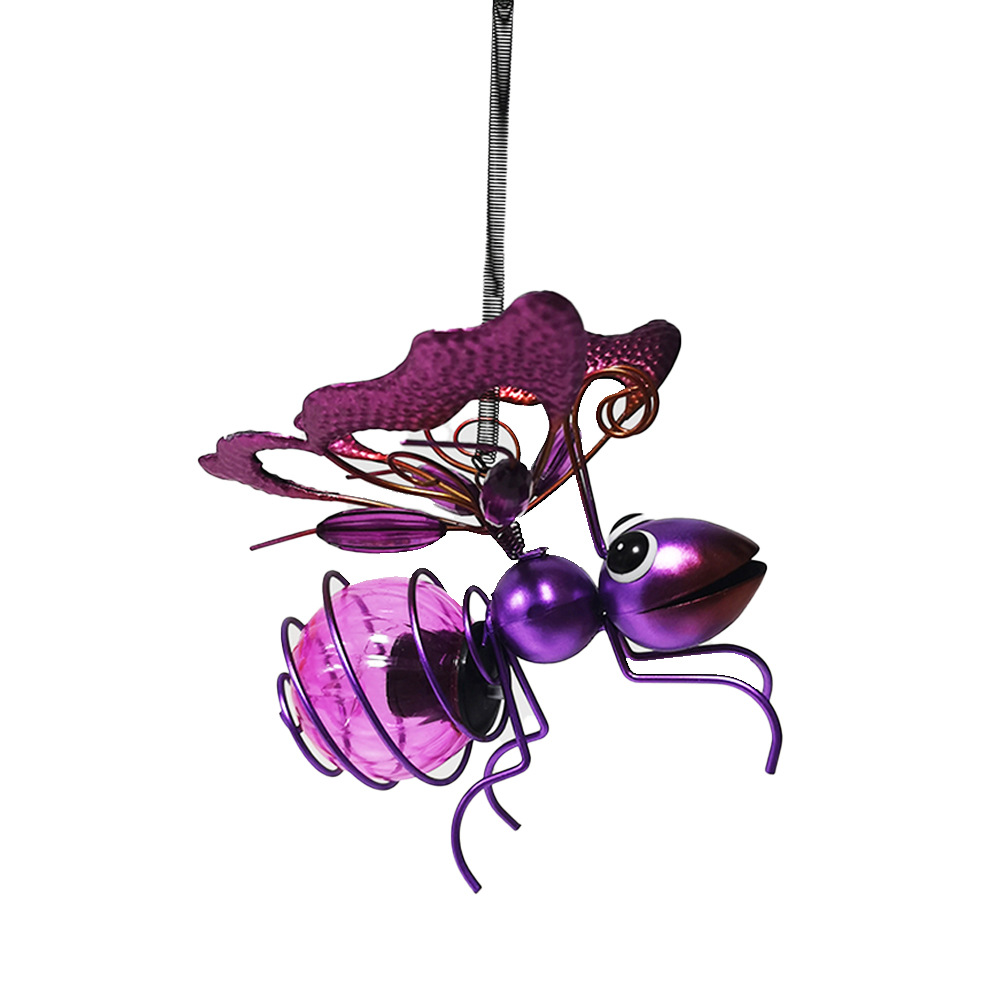 Solar-powered garden lamps, creative simulation insect outdoor waterproof garden hanging ornaments, bee, dragonfly, butterfly iron hanging pieces Application Scenario