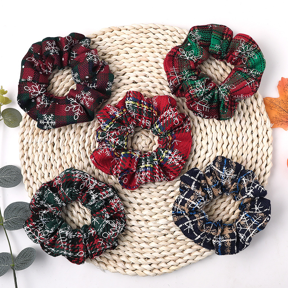 Qiyue Cross-border's new Christmas large intestine ring, high-end large intestine hair ring, European and American style head ring, women's hair accessory wholesale Specification drawing