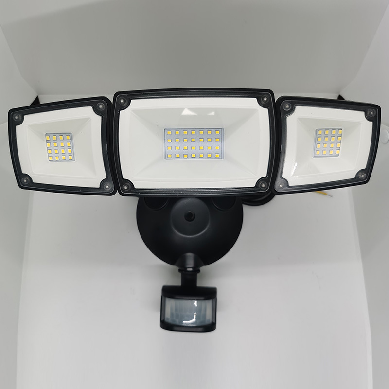 In 2023, new cross-border models have been launched, including the TZD42PIR floodlight, three-head human infrared sensor garage light and searchlight details Picture