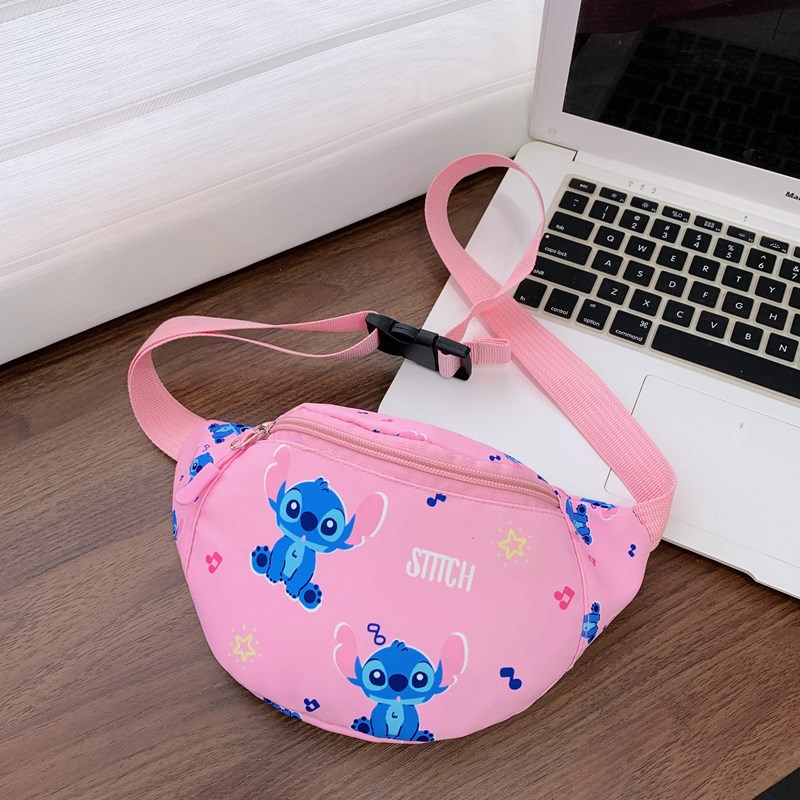 This year's new cross-border children's bag features cute and stylish printed Japanese cartoon boy and girl chest bags Specification drawing
