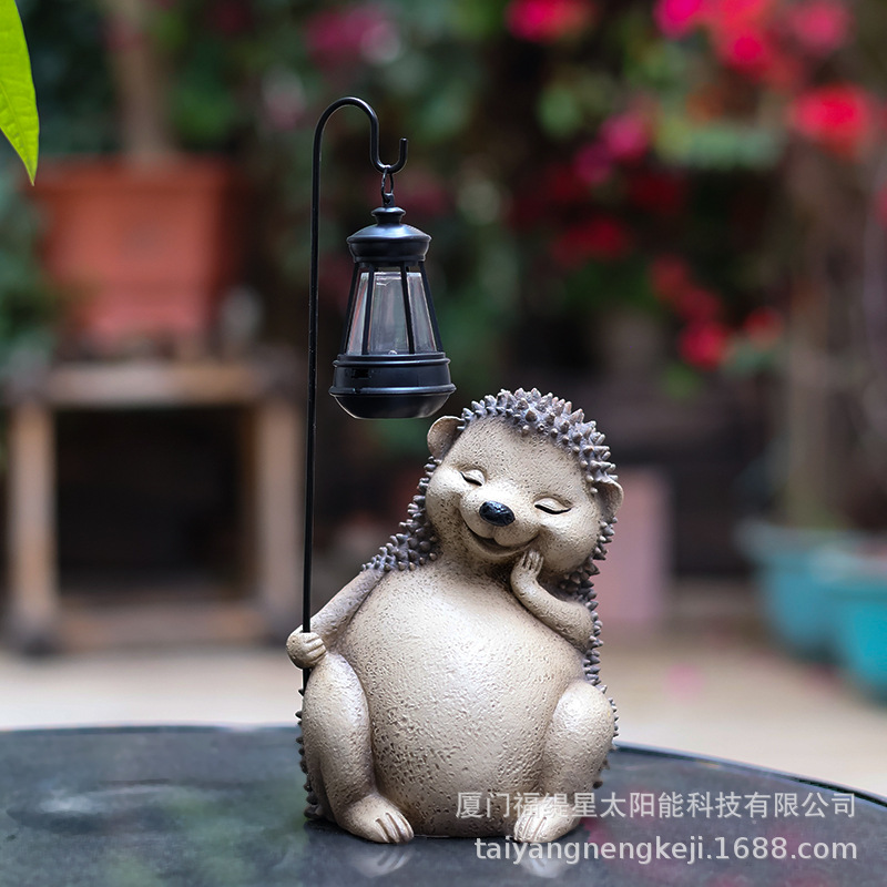 Amazon solar lamps, outdoor balcony, garden and courtyard decorative atmosphere lamps, hedgehog sculptures, animal statues and ornaments Specification drawing