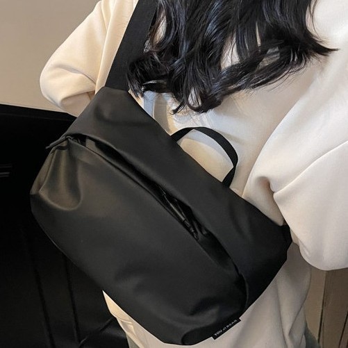 Spring 2025 new unisex casual waterproof fashion single-shoulder bag, commuting bag for work, school-style crossbody bag Specification drawing