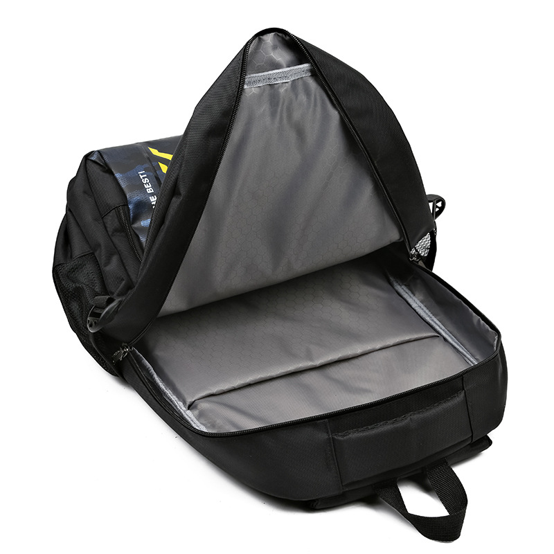 The manufacturer wholesales new types of backpacks for primary and secondary school students, large-capacity backpacks, casual and simple schoolbags for boys and girls in junior high school Application Scenario