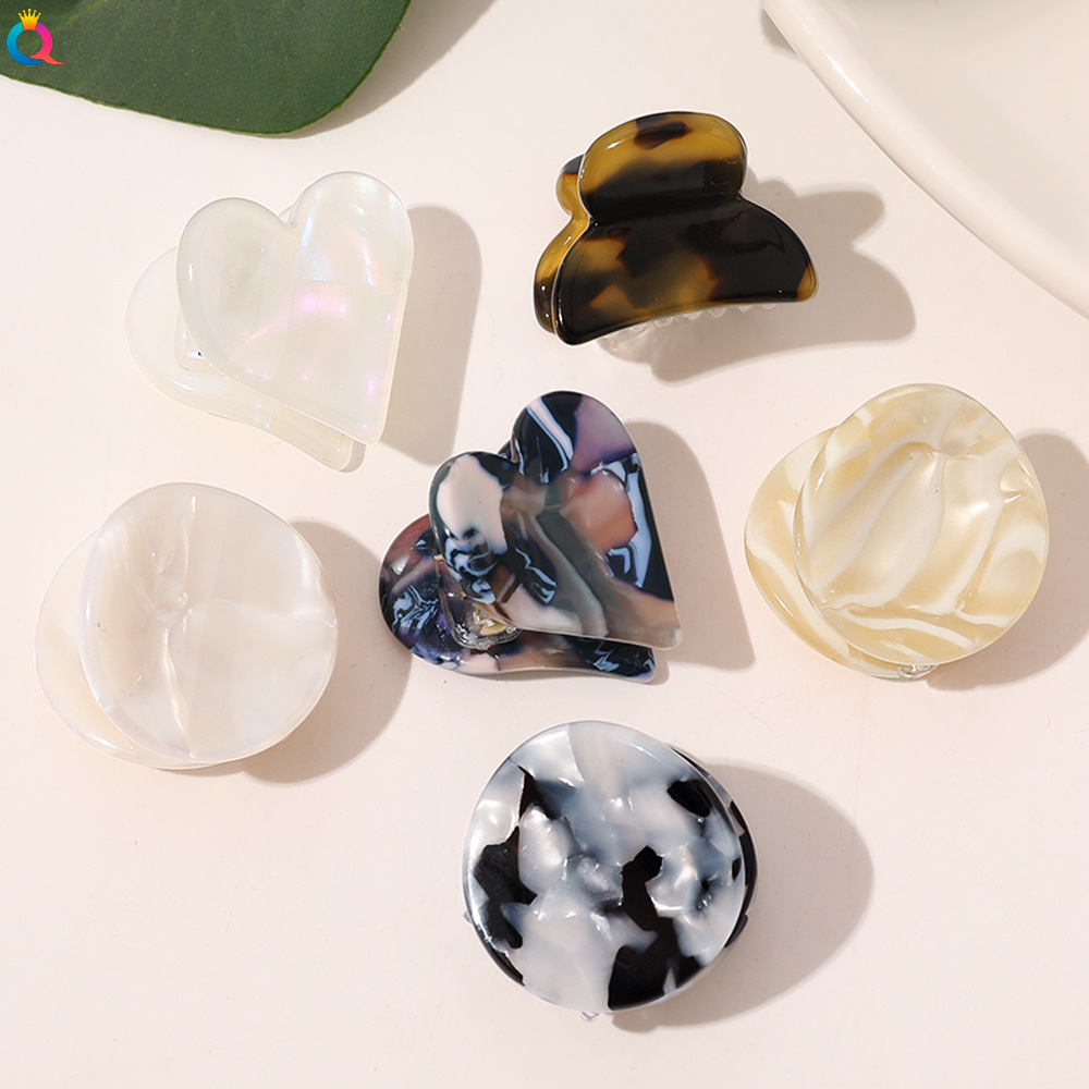 Qiyue acetic acid board hair clip, fashionable heart-shaped round hair claws, simple geometric small hair clip hair accessory details Picture