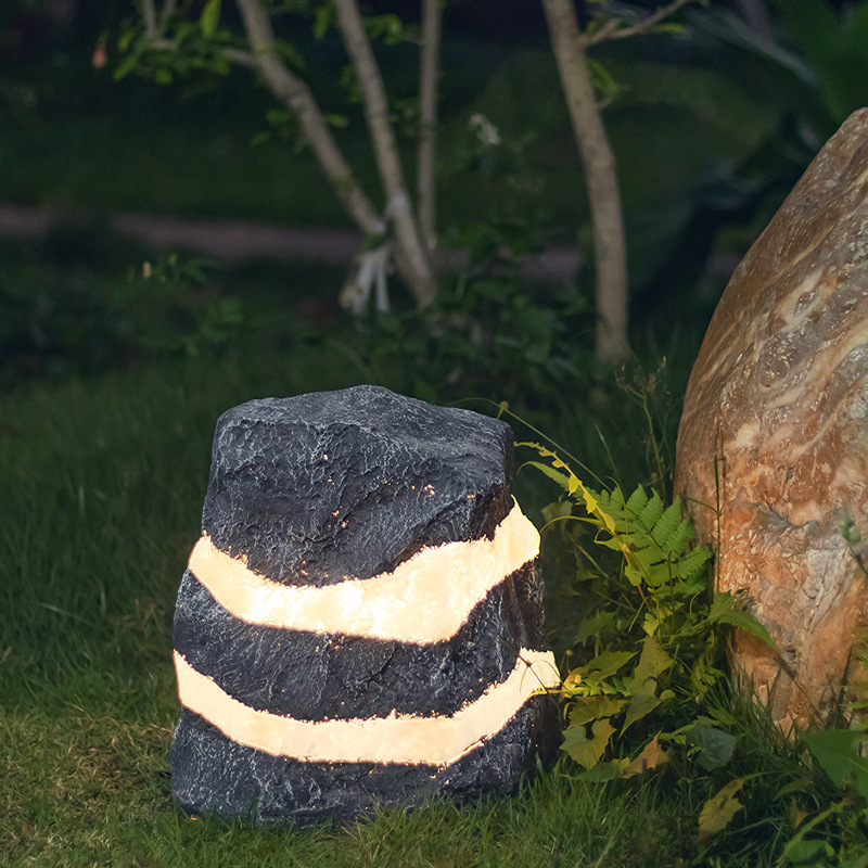 Simulated luminous stone lamps, fiberglass reinforced plastic landscape lamps, outdoor night scenes, waterproof parks, villas, courtyards, LED sculptures Application Scenario