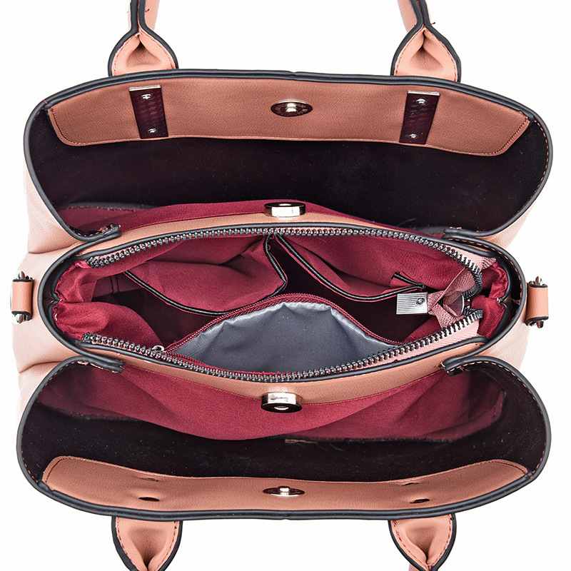 2022 New trendy, simple and elegant handbag for women, fashionable mom bag, large-capacity commuter women's bag Application Scenario