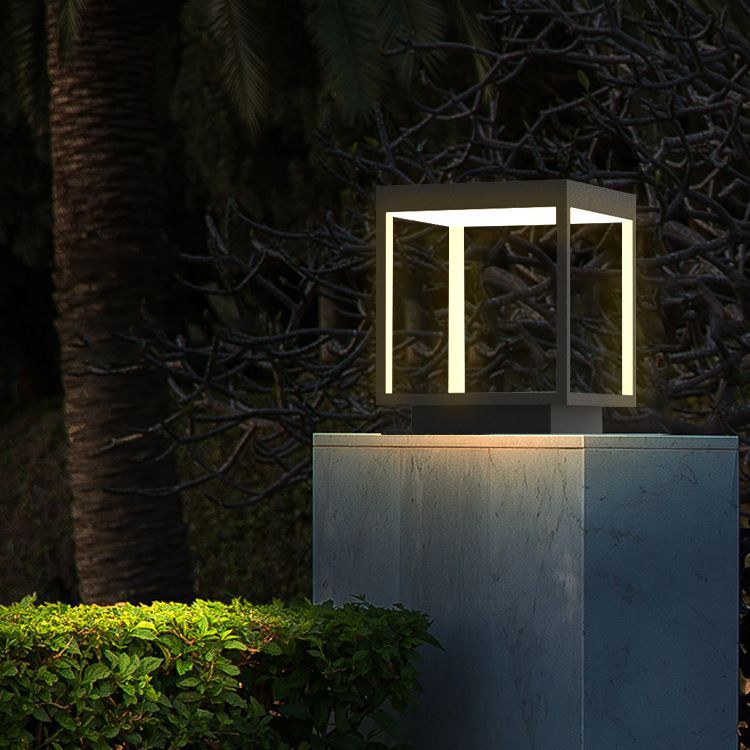 Solar-powered outdoor column head lights, waterproof, modern and simple villa courtyard landscape lights, outdoor fence lights, gate column lights details Picture
