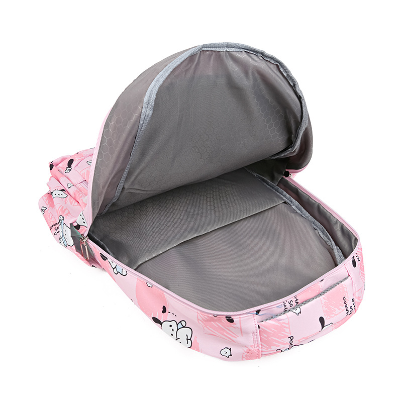 The manufacturer wholesales new types of schoolbags for primary and secondary school students, which are lightweight, large-capacity, fresh and cute backpacks, and sweet and lovely backpacks for girls Application Scenario