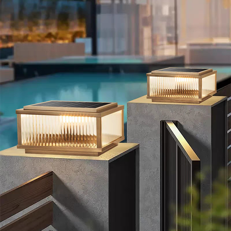All-copper solar column head lamp, outdoor waterproof courtyard lamp, villa fence lamp, simple column lamp, gate column lamp Application Scenario