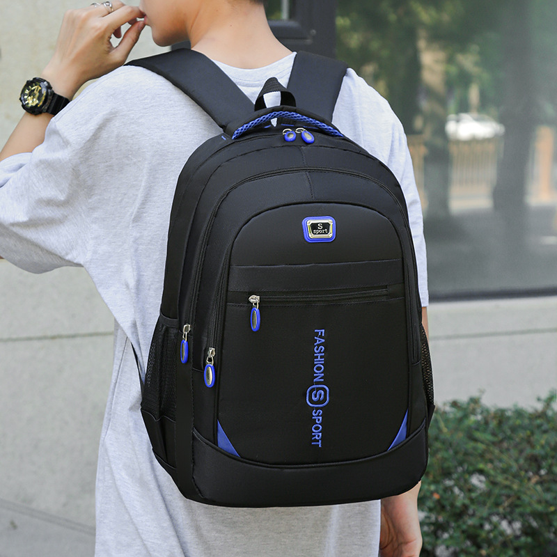 Cross-border wholesale of new men's casual outdoor backpacks, large-capacity computer bags, student school bags and travel bags Application Scenario