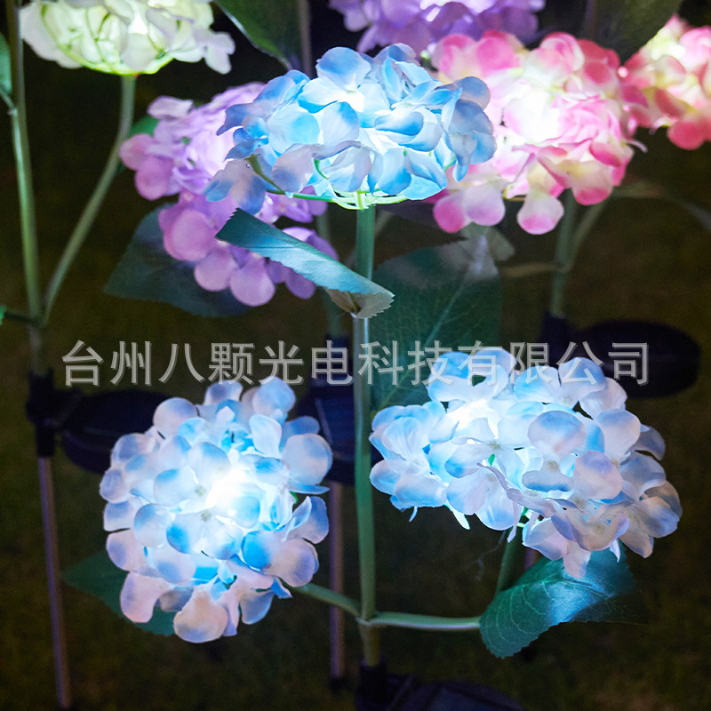 New 3-head solar-powered hydrangea flower lantern outdoor courtyard decoration LED simulation flower lantern Amazon supply Application Scenario